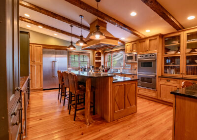 HillsideCondoWithWhitefaceMountainViews Kitchen